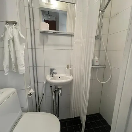 Nocleg ze śniadaniem Your Chic Vibrant Airbnb Helsinki