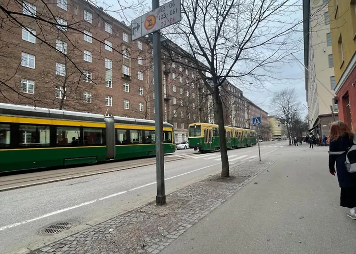 Your Chic Vibrant Airbnb Bed & Breakfast 4*