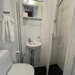 Nocleg ze śniadaniem Your Chic Vibrant Airbnb Helsinki